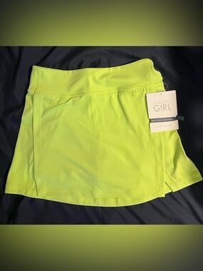 Athleta Girl Neon Green/Yellow Athletic Skort—Goal Getter Skort